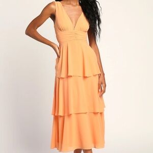 Lulu's Coral Sleeveless Tiered Midi Dress